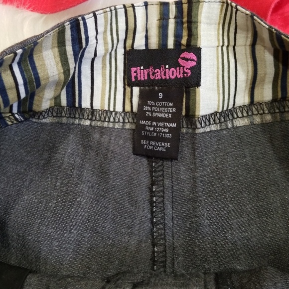 Bundle two shorts/ grey and red. Sizes 9/6 - Picture 8 of 8